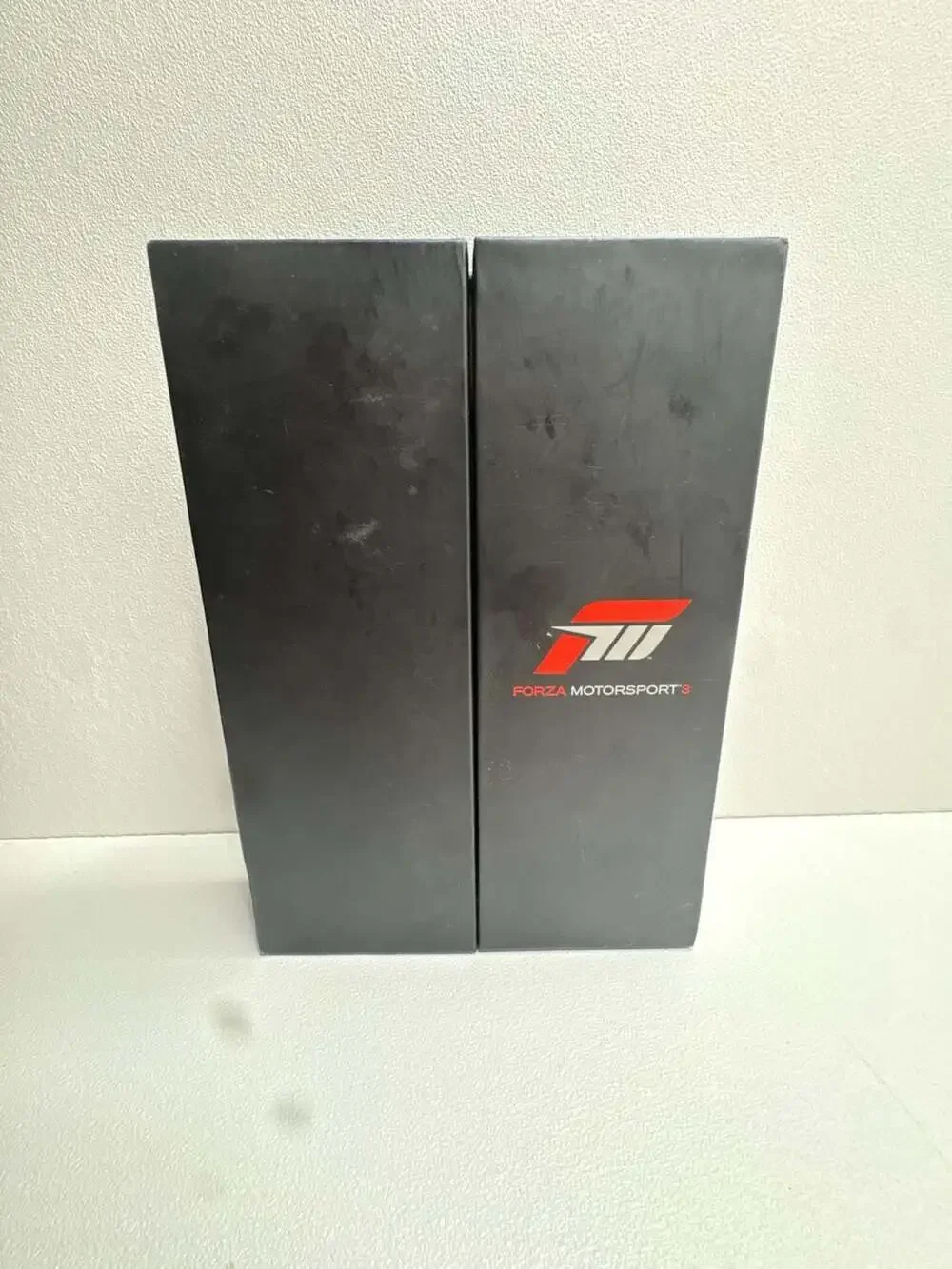 Forza Motorsport 4 Xbox 360 Video Game with Case and Manual